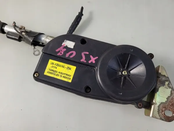 Antenne électrique Jaguar OEM LNA4120AA HAL-2244 image 3