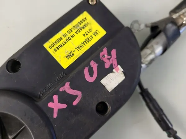 Antenne électrique Jaguar OEM LNA4120AA HAL-2244 image 9