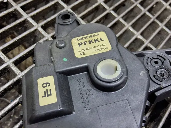 Motor de aquecimento Kia Niro 2022 OEM d267cwfaa01 image 6