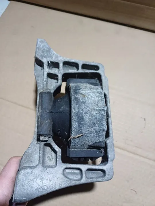 Soporte de motor Ford Focus C-Max Kuga image 2