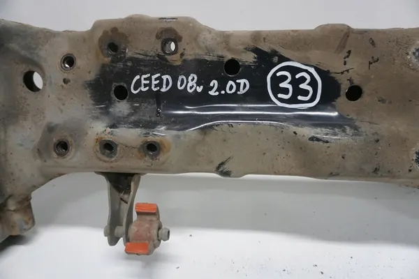 KIA CEED I 2.0CRDI Suspension Beam 624051H020 image 2