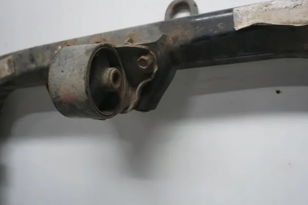 KIA CEED I 2.0CRDI Suspension Beam 624051H020 image 6