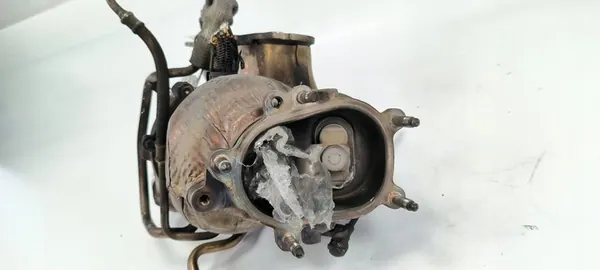 Audi A8 D4 2016 Peça de vácuo do turbocompressor 079145721B image 3