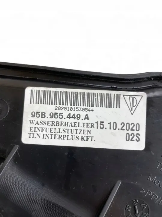 Porsche Macan ruitensproeiervloeistofbuis OEM 95B955449A image 7
