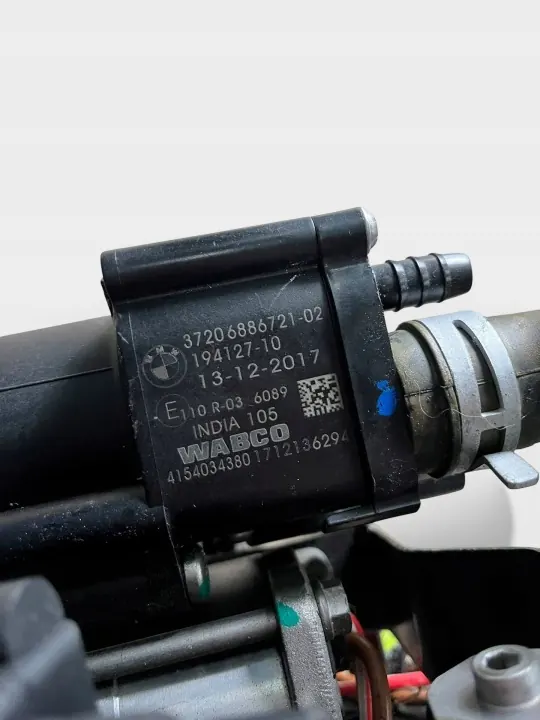 BMW Luftfederung Kompressor OEM 6886721XZ image 3