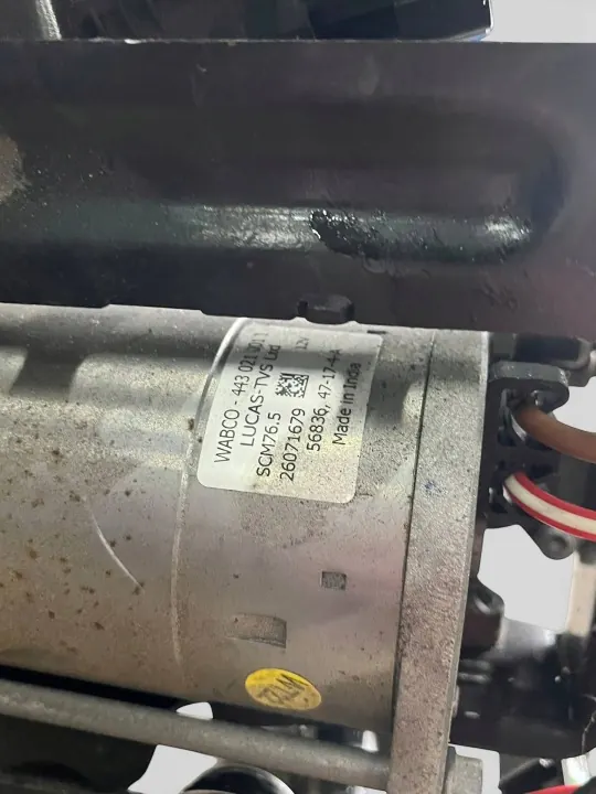BMW Luftfederung Kompressor OEM 6886721XZ image 4