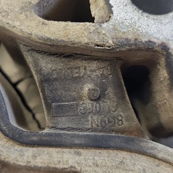 Moottorin tuki VOLVO XC60 II 2.4L diesel image 5