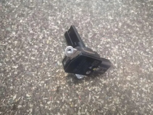 Subaru OE 22680AA38A Luftmassenmesser image 3