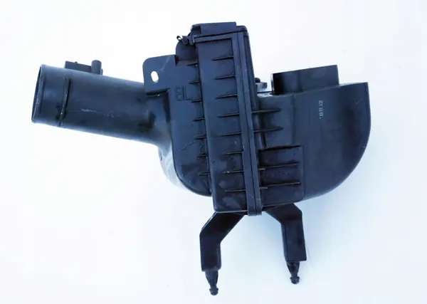 Linkes Luftfiltergehäuse OEM 16500EJ71B Infiniti Q70 image 5