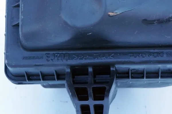 Linkes Luftfiltergehäuse OEM 16500EJ71B Infiniti Q70 image 7