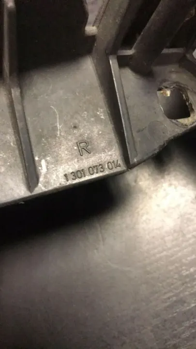 Scheinwerfer-Schiene Rechts BMW 7 E38 OEM 1301073014 image 3