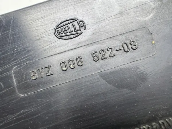 Keskitulppapumppu OEM 8TZ006522 Audi 100 A6 C4:lle image 3