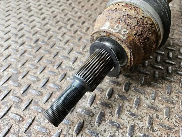 Dodge Durango 2018- Främre högra halvmuff 04578884AC image 2