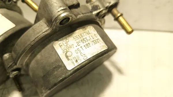 Imupumppu Opel Vectra C Zafira B Fiat Bravo II Alfa 159 1.9 CDTI image 5