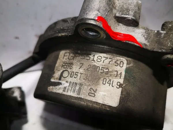 Imupumppu Opel Vectra C Zafira B Fiat Bravo II Alfa 159 1.9 CDTI image 9