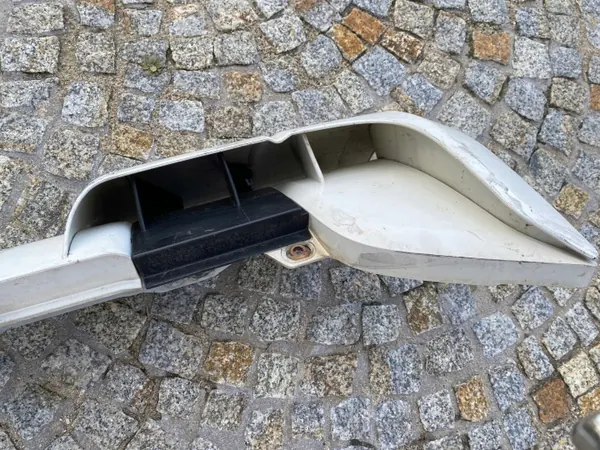 Spoiler canto cabina Mercedes Actros MP2 943 OEM 9438840023 image 7