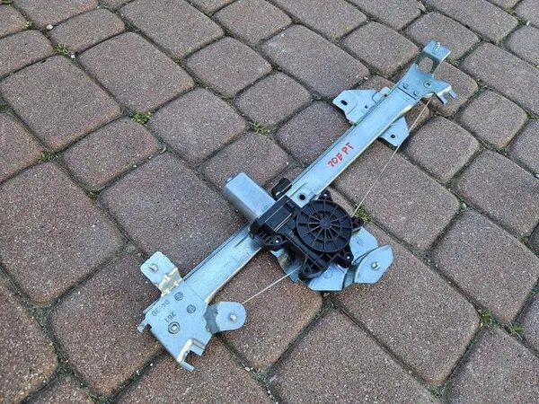 Mécanisme de lève-vitre arrière droit Renault Zoe 827206781R image 1