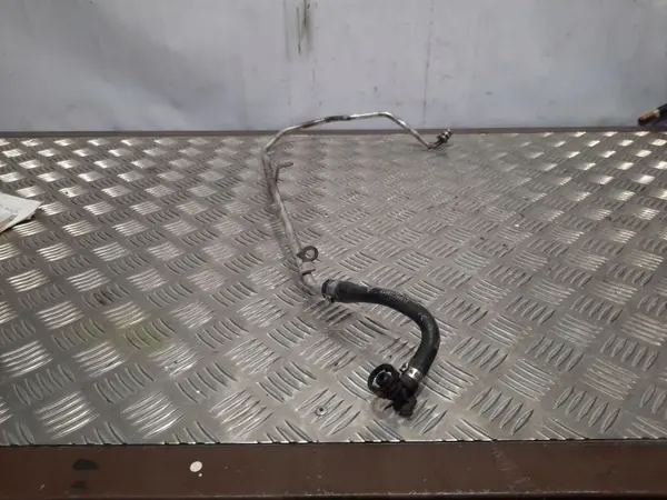 Manguera de servofreno Porsche Cayenne OEM 94810726060 image 2