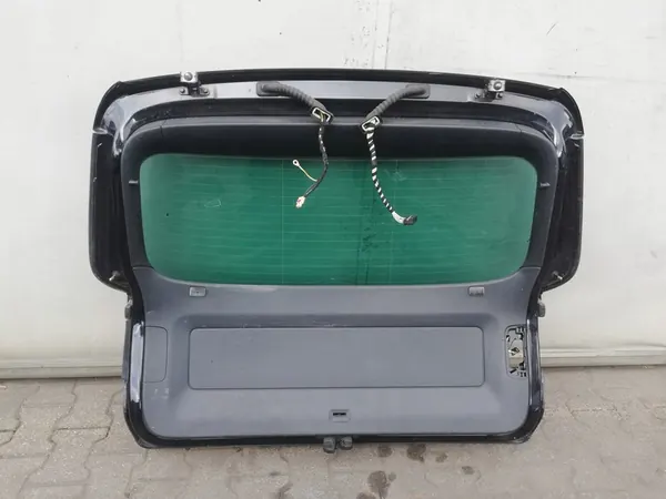 Volkswagen Tiguan Takaluukku LC9Z image 9