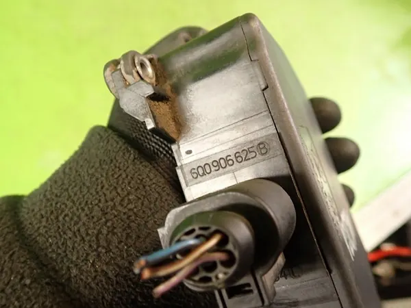 Magnetventiel SEAT IBIZA III 1.4 TDI 2003 image 3