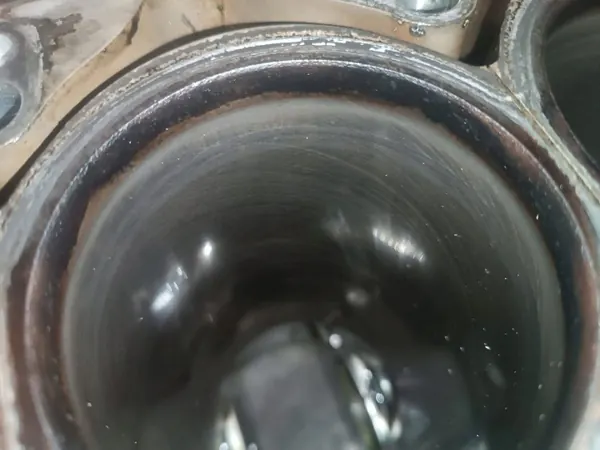 Begagnad Volvo Motorblock D5204T6 för V40 II 2.0 D image 8
