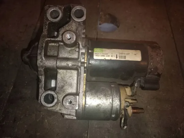 Motor de arranque Citroen C5 Peugeot 3.0 Gasolina D6RA107 image 5