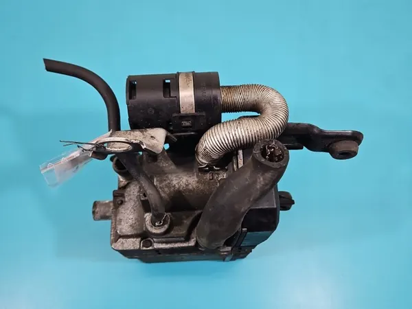 Webasto hulpverwarming OEM 4E0815069E Audi A8 D3 image 7