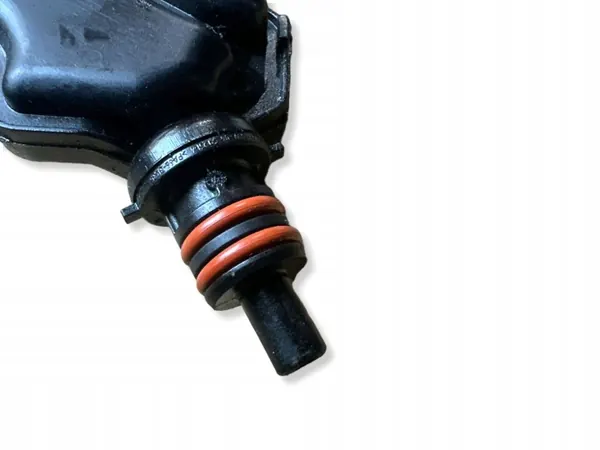 Oliescheider A1770782400 voor Mercedes C63 AMG image 3