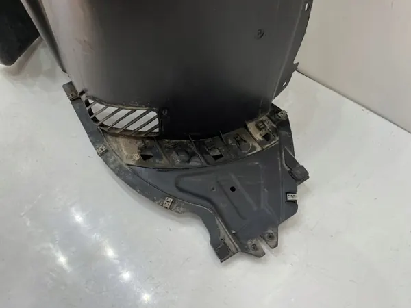 Skoda Octavia IV Vorderer linker Radlauf OEM 5E3809957H image 6