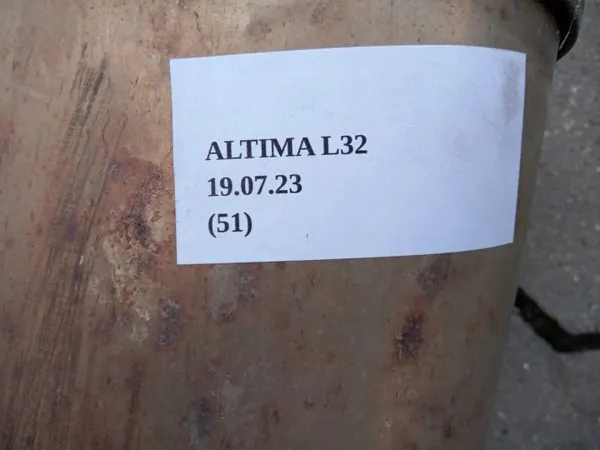 Silencieux central OEM 20300-JA000 Nissan Altima 2.5L image 4