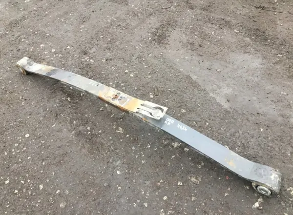 Blattfeder vorne rechts OEM A9603204602 - Gebraucht image 4
