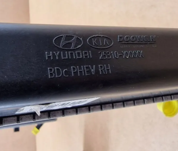 Chłodnica płynu wody Kia Niro Hyundai Ioniq Ceed XCeed Hybrid image 5