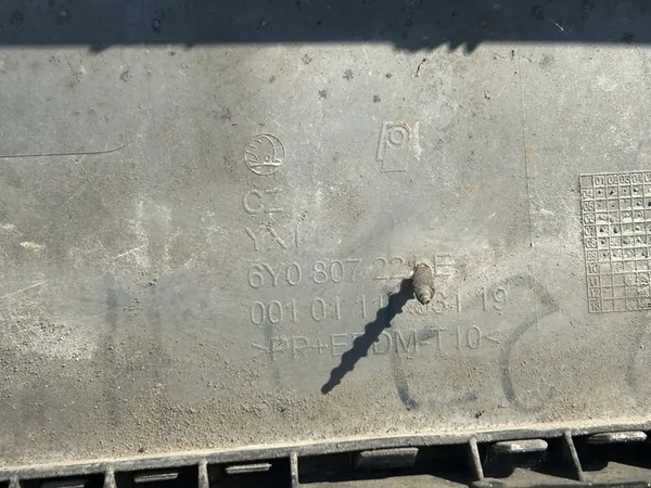 Paraurti anteriore Skoda Fabia I LIFT 04-08 image 9