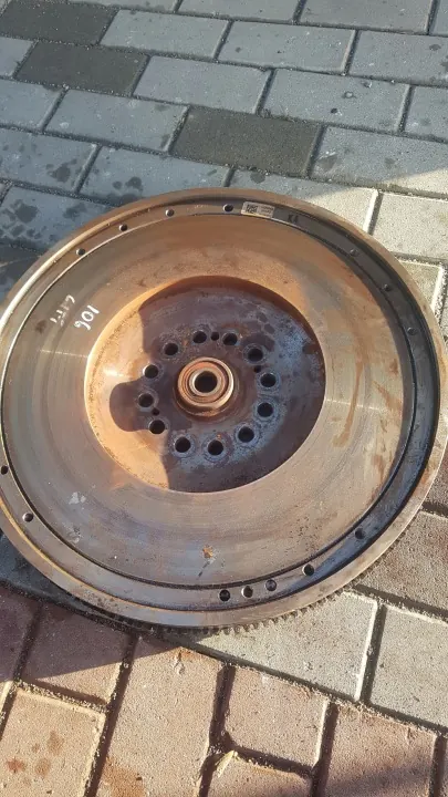 Volant moteur DAF XF 106 Euro 6 480/530CH OEM 1626241 image 2