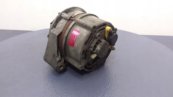 MERCEDES W124 2.5D Vaihtovirtageneraattori 0120489331 image 3