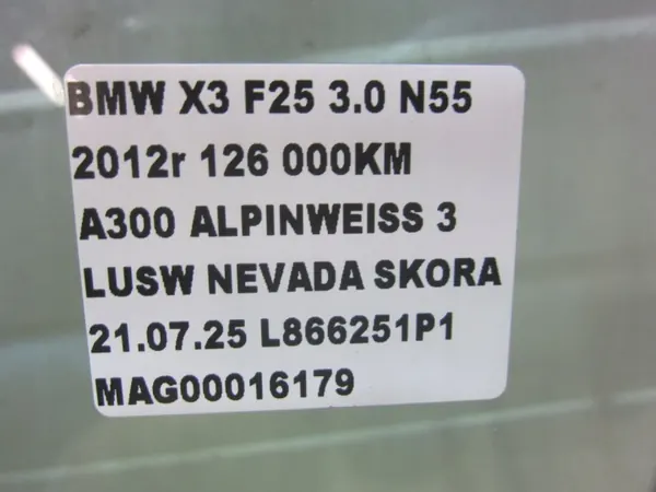 BMW X3 F25 Frontlinke Türscheibe OEM 51337349495 image 10