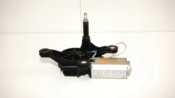 OEM 360166916 Takaikkunanpyyhinmoottori Lancia Ypsilon III image 10