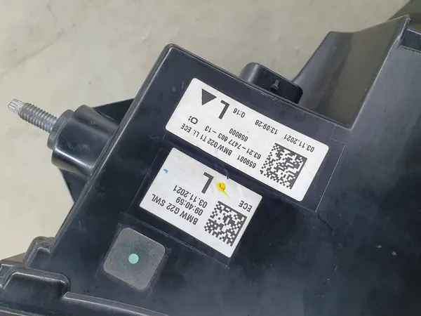 Luz Trasera Izquierda BMW G22 G23 Europa 7477603 image 10