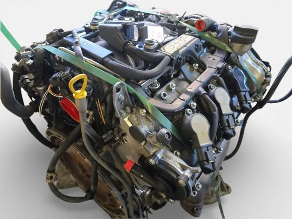 Moteur Mercedes C W204 3.5 essence OEM 272961 complet image 2