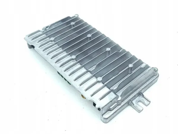Land Rover Range Rover Velar 2021 Förstärkare OEM M8A219J249BE image 2