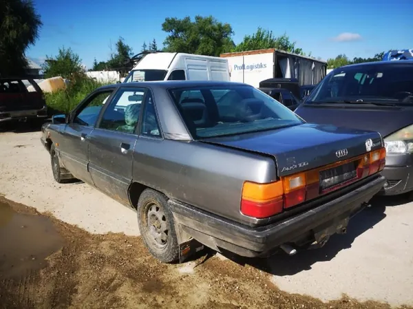 Colector de escape OEM 2057520 Audi 100 1988 2.0L image 9
