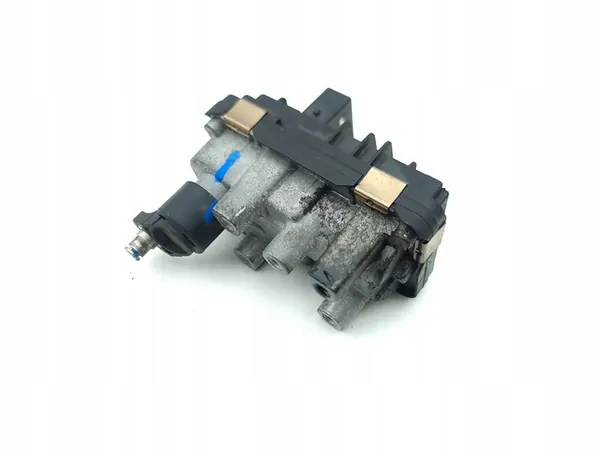 Contrôleur Turbo Land Rover Evoque II 2020 image 1