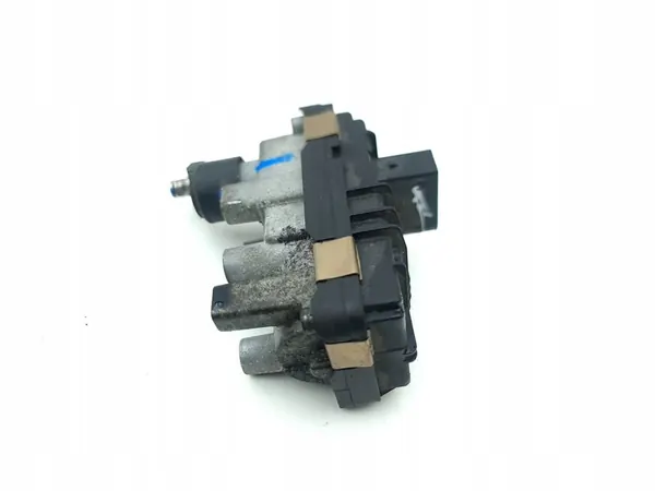 Contrôleur Turbo Land Rover Evoque II 2020 image 2