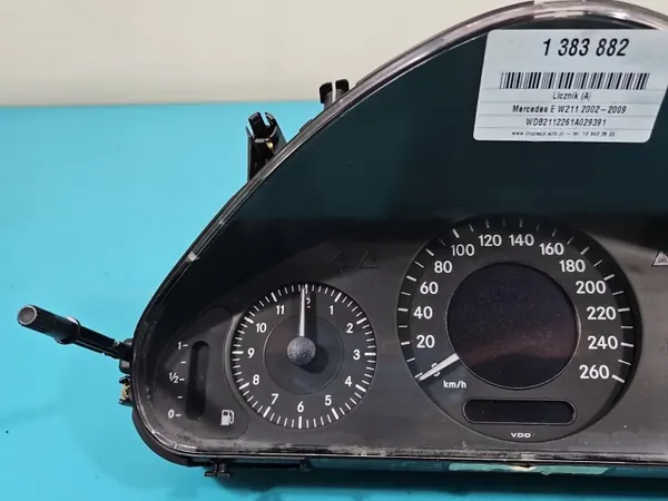 Mercedes W211 Speedometer A2115400411 3.2 CDI image 4