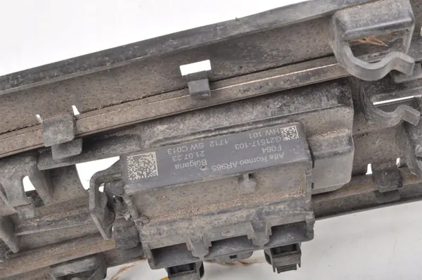 Alfa Romeo Tonale Kofferraumsensor OEM 00505688990 G21517-103 image 6