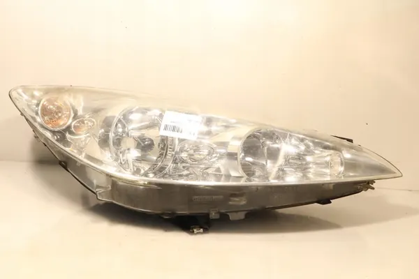 Oikea Etuvalaisin Peugeot 308 image 3
