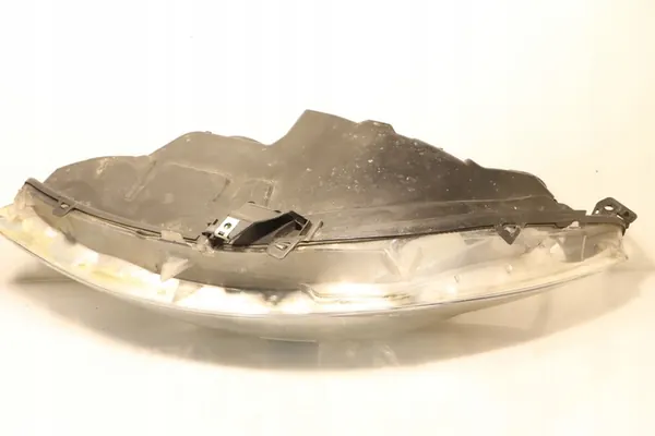 Oikea Etuvalaisin Peugeot 308 image 6