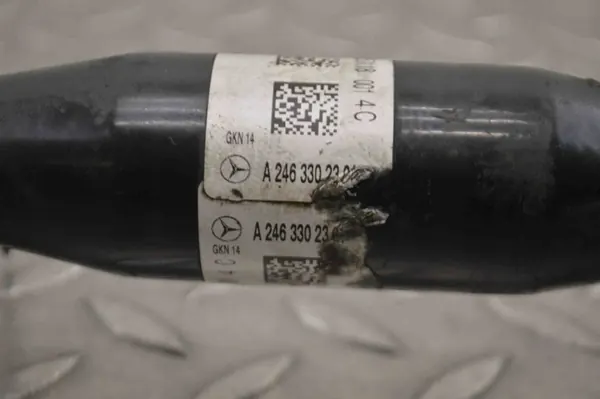 Semi-eixo dianteiro esquerdo Mercedes-Benz CLA C117 image 5