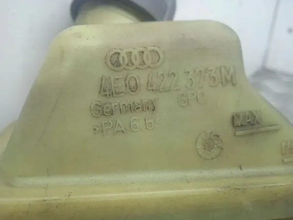Depósito dirección asistida Audi A8 D3 OEM 4E0422373M image 4