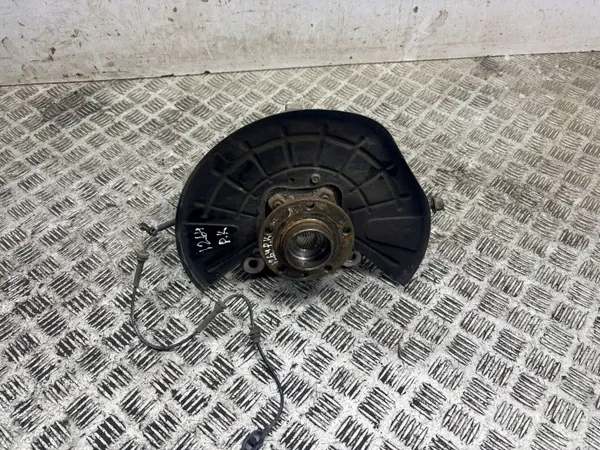Jeep Cherokee 2014 Etupyörän navan OEM AMD230662 image 2
